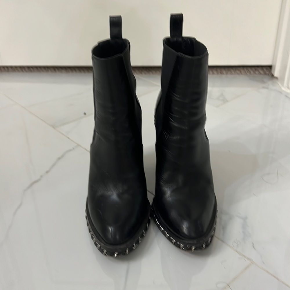 Chanel silver-tone chain black leather boots 36.5 - Picture 1 of 6